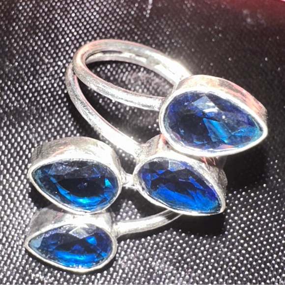 Sophisticated Navy multi-gem handcrafted ring - Picture 3 of 9